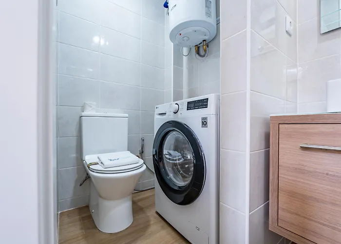 Apartment Close To Everything Your Blue Prm 2f Porto