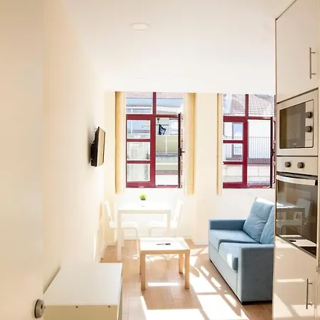 Close To Everything Your Blue Prm 2f Apartment Porto
