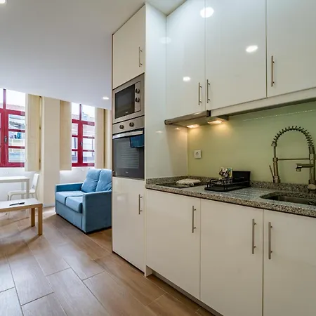 Apartment Close To Everything Your Blue Prm 2f Porto