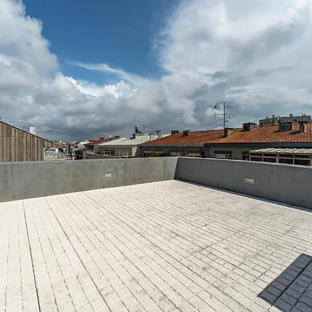 Close To Everything Your Blue Prm 2f