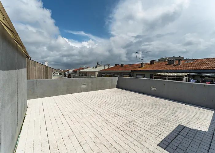 Close To Everything Your Blue Prm 2f